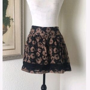 Stooshy Mini Skirt Size M Black Floral Lace Lined Flowy Elastic Waist Women’s